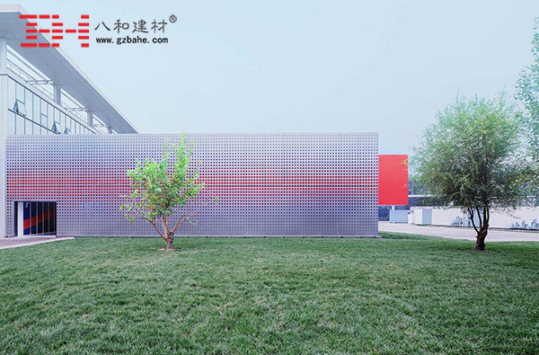 北京經開智匯園新媒體展示中心-外墻金屬穿孔板2 北京經開智匯園新媒體展示中心-外墻金屬穿孔板2